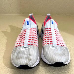 Nike React Phantom Run Flyknit 2